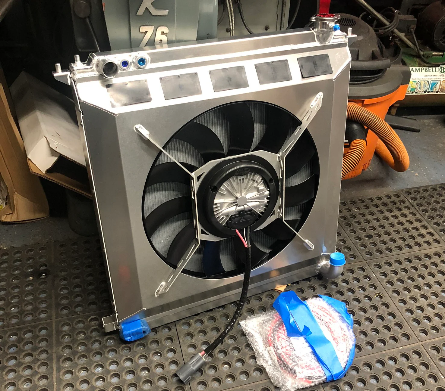 Frontier / Navara / Xterra LSx Swap Race Radiator - Image 3