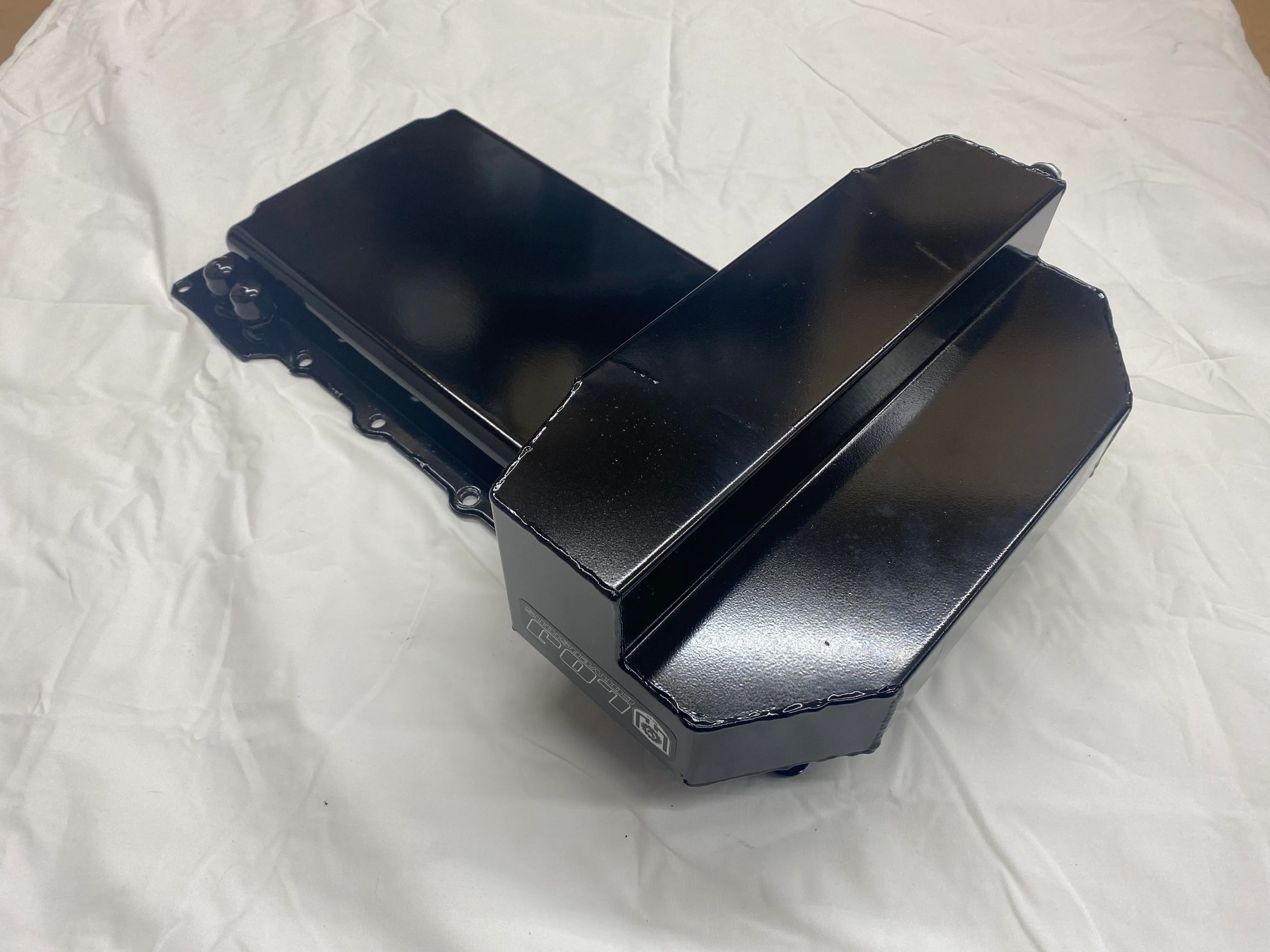 M35 and M45 (Y50 Chassis) LS Swap Oil Pan - Image 3