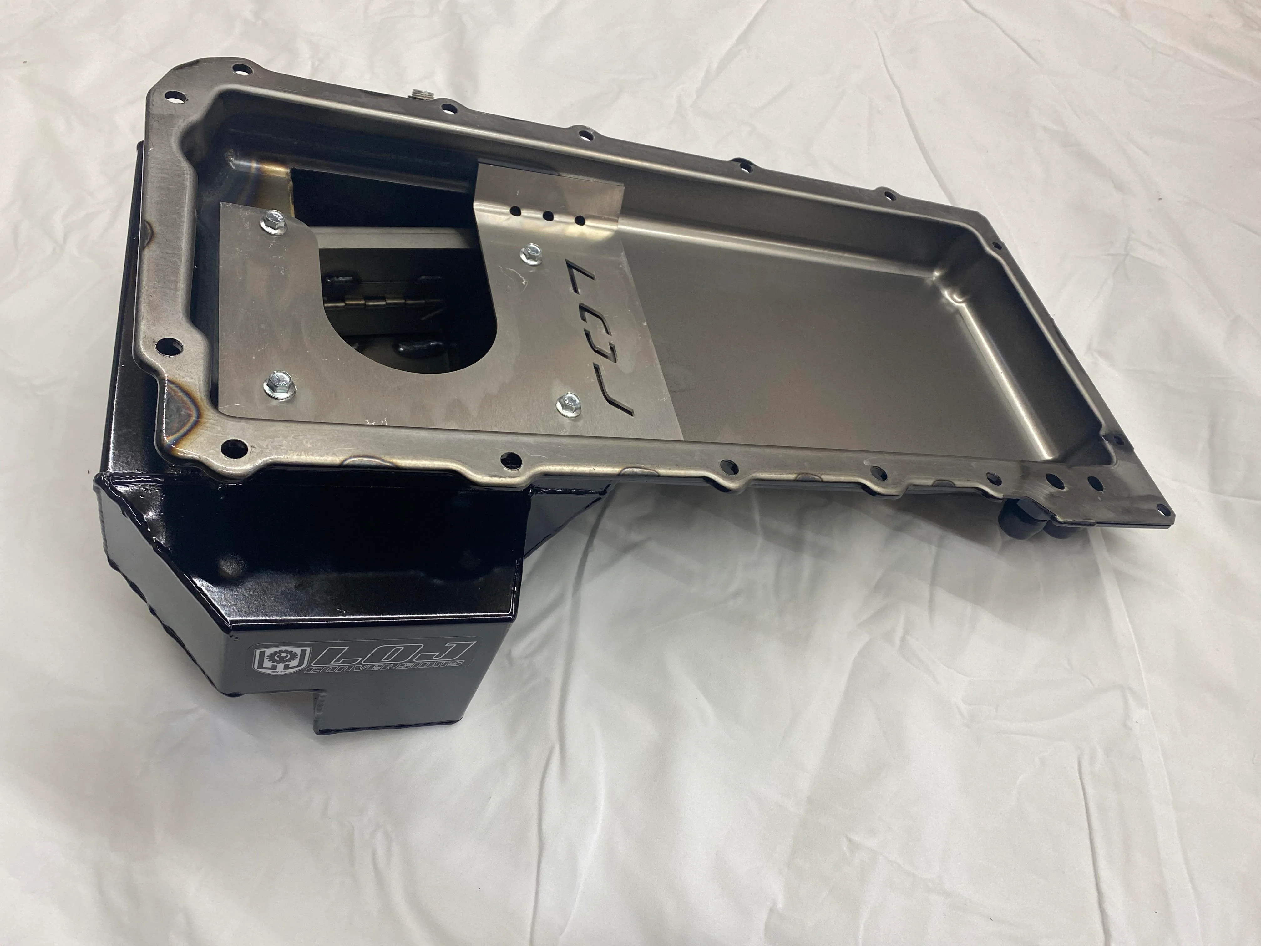 M35 and M45 (Y50 Chassis) LS Swap Oil Pan - Image 5