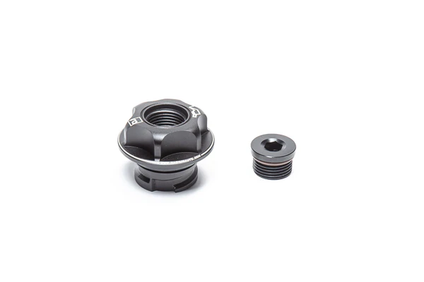 Radium Engineering Baffled GM Oil Cap - Image 8